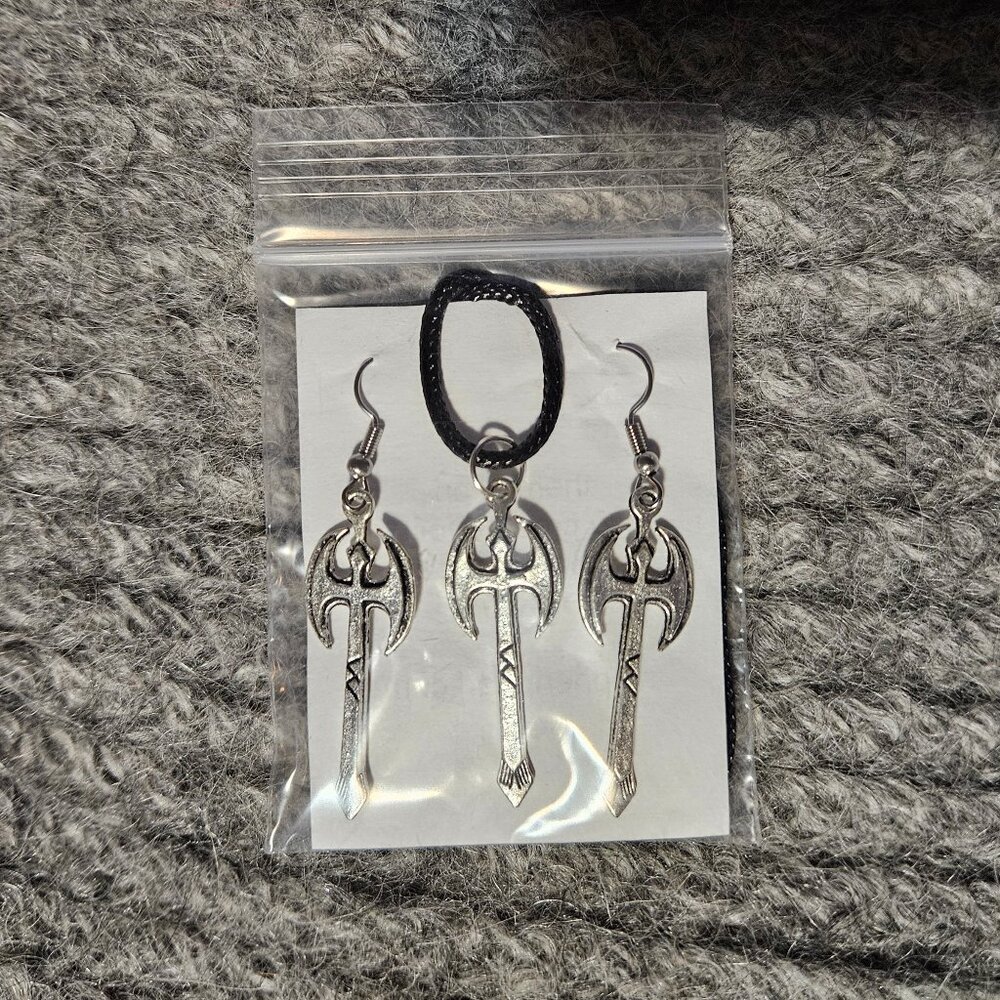 Battle axe, double sided, pendant and earrings set, zinc alloy, new charms